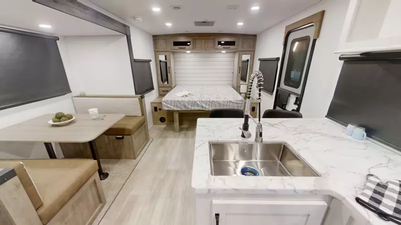 232UD Floorplan Main Room