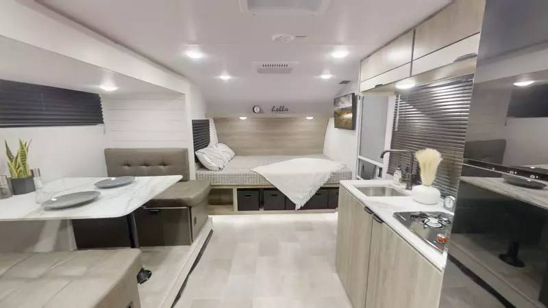 170 Floorplan Main Room